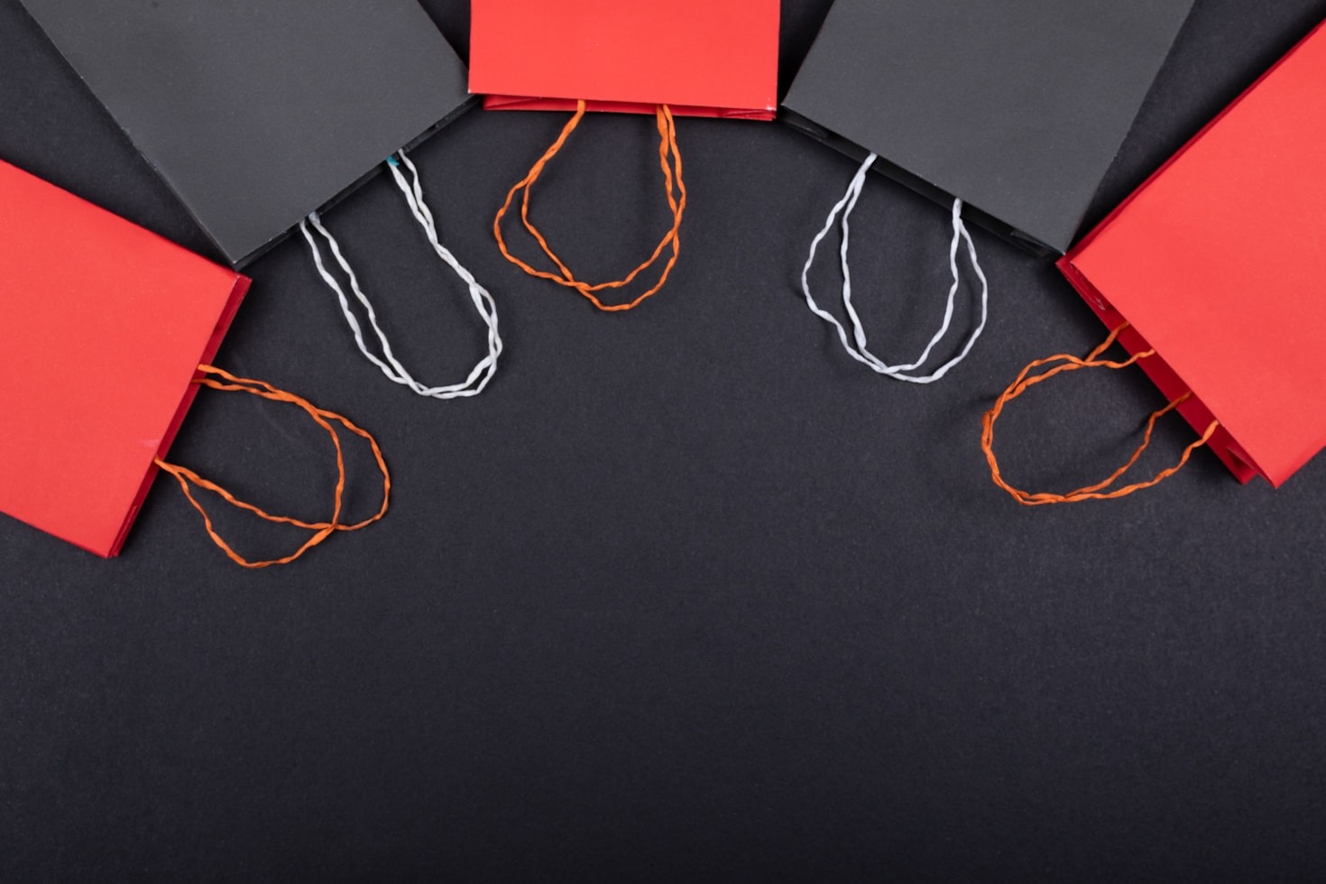 Top Features for Fashion and Jewelry eCommerce